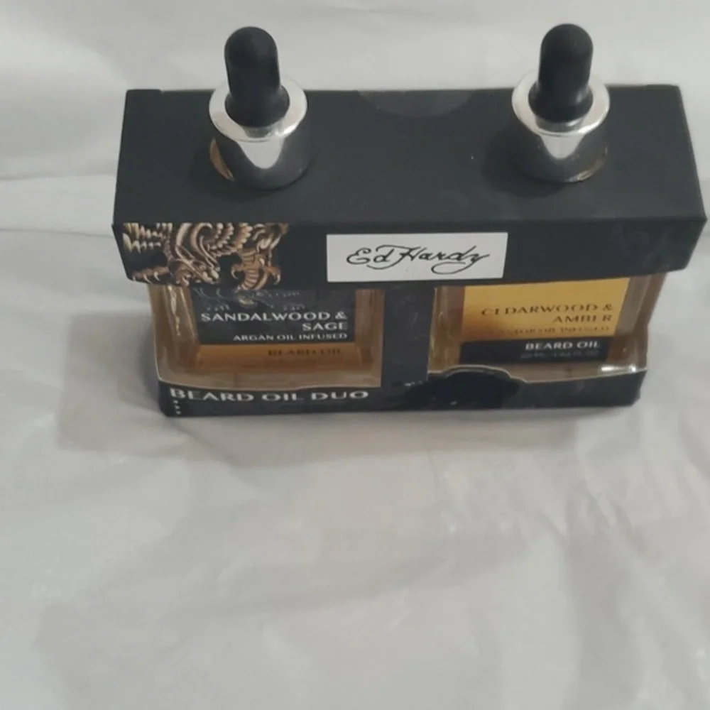 Ed Hardy Sandalwood & Sage Cedarwood‎ & Amber beard oil duo set brand new